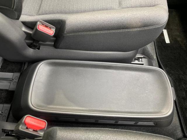 セレナ eパワーハイウェイスターV 新品タイヤ/保証書/純正 SDナビ/インテリジェントルームミラー/衝突安全装置/ハンズフリー電動スライドドア/シートヒーター 前席/アラウンドビューモニター/車線逸脱防止支援システム/プロパイロット(36枚目)