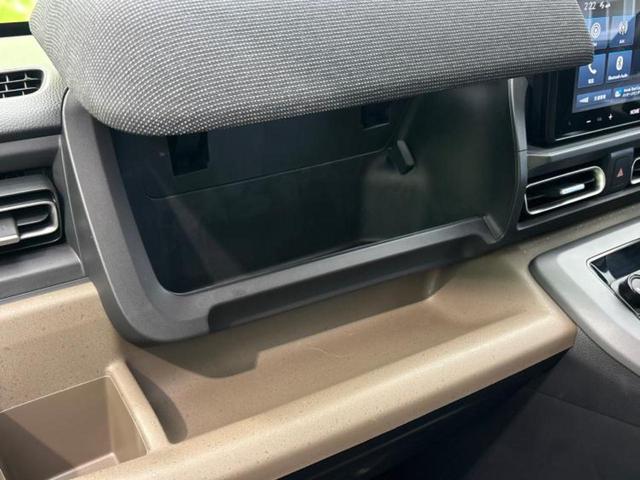 ＷＥＣＡＲＳでは登録（届出）済未使用車や走行距離１万ｋｍ未満の在庫車も多数ご用意しております！状態は良いものが良いけど、新車は高いな・・・そんなお客様にオススメです！