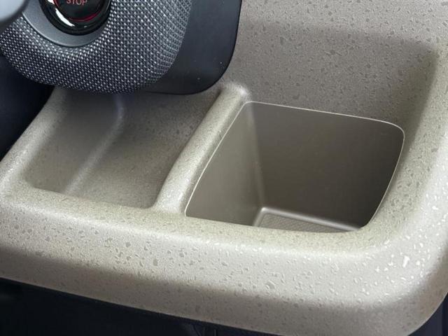 国産車から輸入車まで多様なお客様のニーズのお応えできるように、全国規模で豊富な在庫展開！車のことならＷＥＣＡＲＳへ！