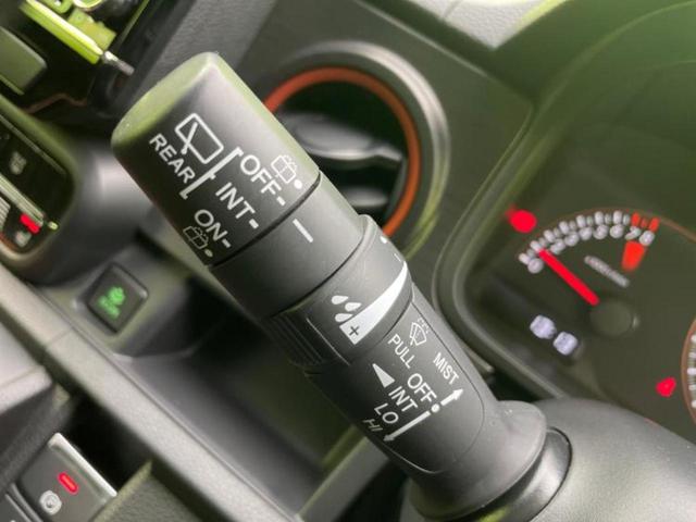 Ｎ－ＯＮＥ ＲＳ　新品タイヤ／保証書／純正　８インチ　ＳＤナビ／衝突安全装置／シートヒーター／車線逸脱防止支援システム／ヘッドランプ　ＬＥＤ／ＥＴＣ／ＥＢＤ付ＡＢＳ／横滑り防止装置／アイドリングストップ　レーンアシスト（16枚目）