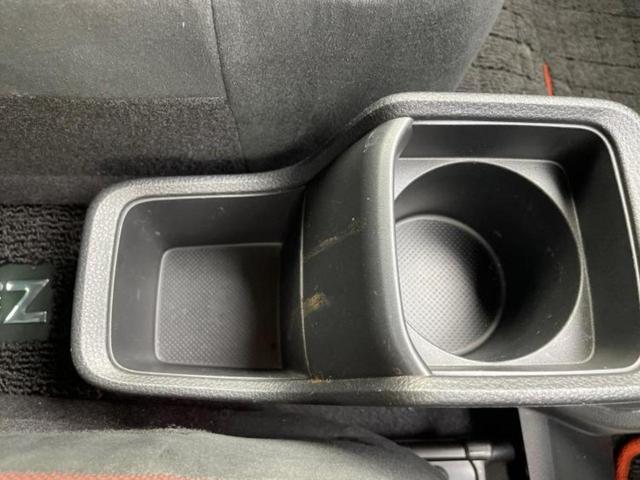 Ｎ－ＯＮＥ ＲＳ　新品タイヤ／保証書／純正　８インチ　ＳＤナビ／衝突安全装置／シートヒーター／車線逸脱防止支援システム／ヘッドランプ　ＬＥＤ／ＥＴＣ／ＥＢＤ付ＡＢＳ／横滑り防止装置／アイドリングストップ　レーンアシスト（33枚目）