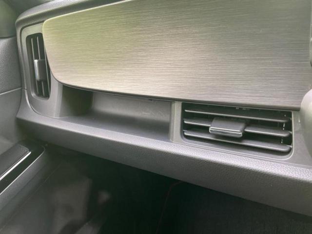 Ｎ－ＯＮＥ ＲＳ　新品タイヤ／保証書／純正　８インチ　ＳＤナビ／衝突安全装置／シートヒーター／車線逸脱防止支援システム／ヘッドランプ　ＬＥＤ／ＥＴＣ／ＥＢＤ付ＡＢＳ／横滑り防止装置／アイドリングストップ　レーンアシスト（36枚目）