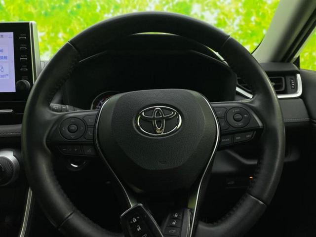 ＲＡＶ４ ４ＷＤ　Ｇ　Ｚパッケージ　純正エアロ／保証書／純正　９インチ　ＳＤナビ／デジタルインナーミラー／衝突安全装置／シートヒーター／車線逸脱防止支援システム／シート　フルレザー／電動バックドア／ドライブレコーダー　前後　革シート（14枚目）