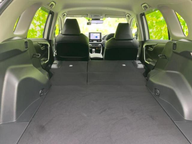 ＲＡＶ４ ４ＷＤ　Ｇ　Ｚパッケージ　純正エアロ／保証書／純正　９インチ　ＳＤナビ／デジタルインナーミラー／衝突安全装置／シートヒーター／車線逸脱防止支援システム／シート　フルレザー／電動バックドア／ドライブレコーダー　前後　革シート（19枚目）