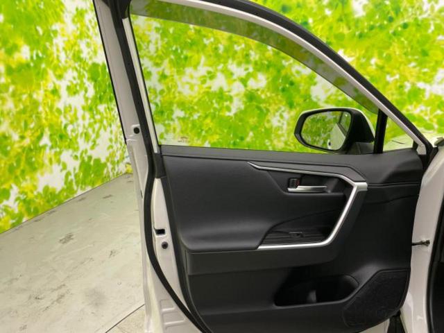 ＲＡＶ４ ４ＷＤ　Ｇ　Ｚパッケージ　純正エアロ／保証書／純正　９インチ　ＳＤナビ／デジタルインナーミラー／衝突安全装置／シートヒーター／車線逸脱防止支援システム／シート　フルレザー／電動バックドア／ドライブレコーダー　前後　革シート（22枚目）