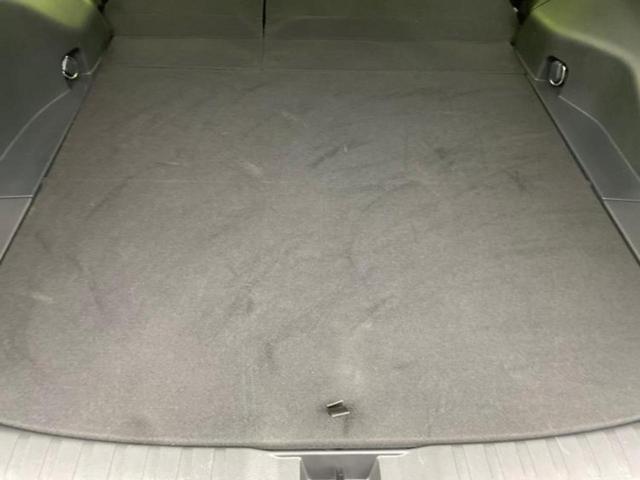 ＲＡＶ４ ４ＷＤ　Ｇ　Ｚパッケージ　純正エアロ／保証書／純正　９インチ　ＳＤナビ／デジタルインナーミラー／衝突安全装置／シートヒーター／車線逸脱防止支援システム／シート　フルレザー／電動バックドア／ドライブレコーダー　前後　革シート（24枚目）