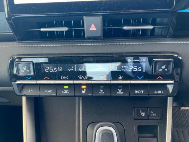 ノア ハイブリッドS-Z 純正エアロ/保証書/ディスプレイオーディオ+ナビ/衝突安全装置/両側電動スライドドア/シートヒーター/パノラミックビューモニター/車線逸脱防止支援システム/シート ハーフレザー/電動バックドア 禁煙車(12枚目)