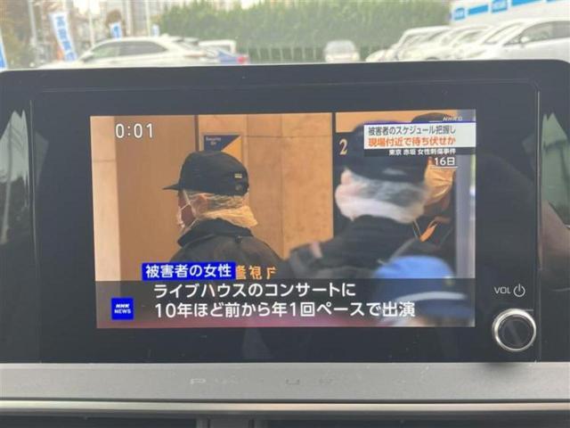 プリウス G 保証書/ディスプレイオーディオ+ナビ8インチ/衝突安全装置/シートヒーター/パノラミックビューモニター/車線逸脱防止支援システム/ヘッドランプ LED/USBジャック 衝突被害軽減システム ETC(11枚目)