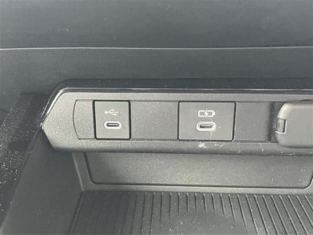 プリウス G 保証書/ディスプレイオーディオ+ナビ8インチ/衝突安全装置/シートヒーター/パノラミックビューモニター/車線逸脱防止支援システム/ヘッドランプ LED/USBジャック 衝突被害軽減システム ETC(13枚目)