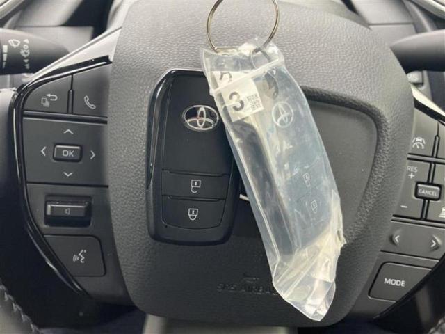 プリウス G 保証書/ディスプレイオーディオ+ナビ8インチ/衝突安全装置/シートヒーター/パノラミックビューモニター/車線逸脱防止支援システム/ヘッドランプ LED/USBジャック 衝突被害軽減システム ETC(18枚目)