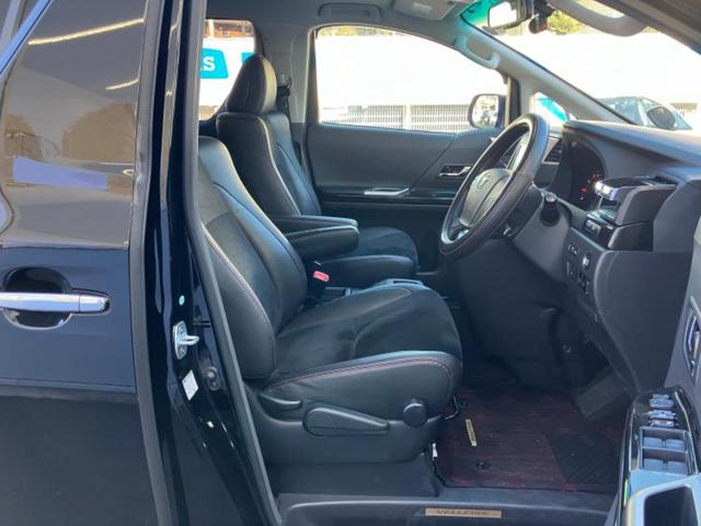 ヴェルファイア ２．４Ｚゴールデンアイズ　サンルーフ／保証書／純正　８インチ　ＳＤナビ／フリップダウンモニター　純正　１１．４インチ／両側電動スライドドア／シート　ハーフレザー／ヘッドランプ　ＨＩＤ／Ｂｌｕｅｔｏｏｔｈ接続／ＥＴＣ　禁煙車（5枚目）