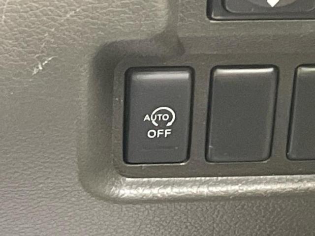 キューブ 15X Vセレクション 新品タイヤ/社外 SDナビ/Bluetooth接続/ETC/EBD付ABS/バックモニター/フルセグTV/DVD/エアバッグ 運転席/エアバッグ 助手席/パワーウインドウ/エンジンスタートボタン(27枚目)