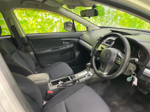 インプレッサスポーツ ４ＷＤ２．０ｉアイサイト　新品タイヤ／保証書／社外　ＳＤナビ／衝突安全装置／車線逸脱防止支援システム／ヘッドランプ　ＨＩＤ／ＥＴＣ／ＥＢＤ付ＡＢＳ／横滑り防止装置／アイドリングストップ／フルセグＴＶ／エアバッグ　運転席　４ＷＤ（4枚目）