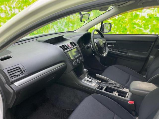 インプレッサスポーツ ４ＷＤ２．０ｉアイサイト　新品タイヤ／保証書／社外　ＳＤナビ／衝突安全装置／車線逸脱防止支援システム／ヘッドランプ　ＨＩＤ／ＥＴＣ／ＥＢＤ付ＡＢＳ／横滑り防止装置／アイドリングストップ／フルセグＴＶ／エアバッグ　運転席　４ＷＤ（6枚目）