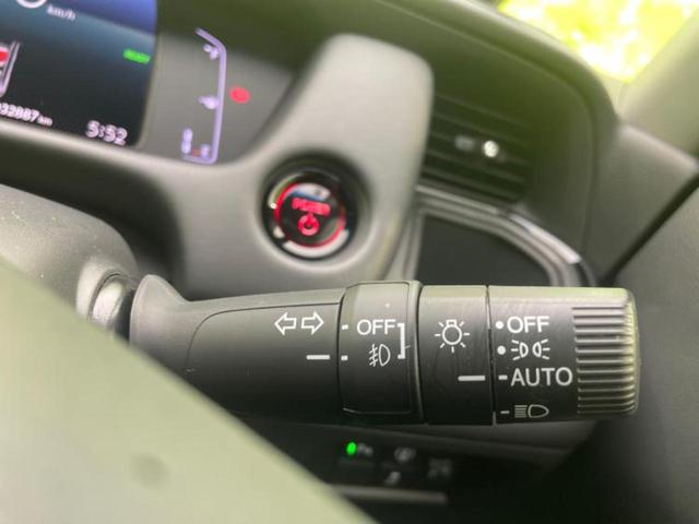 フィット eHEVカーサ 新品タイヤ/保証書/純正 9インチ SDナビ/ホンダセンシング/シートヒーター/車線逸脱防止支援システム/シート ハーフレザー/ドライブレコーダー 前後/ヘッドランプ LED 衝突被害軽減システム(16枚目)