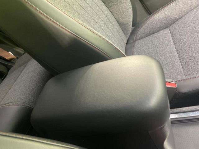 フィット eHEVカーサ 新品タイヤ/保証書/純正 9インチ SDナビ/ホンダセンシング/シートヒーター/車線逸脱防止支援システム/シート ハーフレザー/ドライブレコーダー 前後/ヘッドランプ LED 衝突被害軽減システム(33枚目)