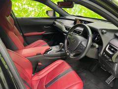 「この車の写真をもっと見たい」「状態が気になる」「この装備はついている？」どんな小さな疑問でもお気軽にお問い合わせください！ 4
