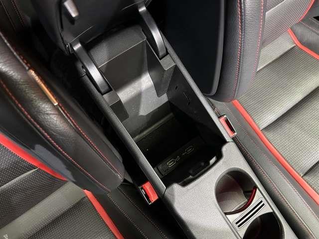 Ａクラス Ａ４５　ＡＭＧ　４マチック　ＡＭＧアドバンストＰＫＧ　ＡＭＧドライバーズＰＫＧ　パノラマＳＲ　ｈａｒｍａｎｋａｒｄｏｎサウンド　黒革　ＡＣＣ　ナビ　ＴＶ　Ｂカメラ　Ｂｌｕｅｔｏｏｔｈ接続　シートＨ　パーキングパイロット　ハイビー（11枚目）