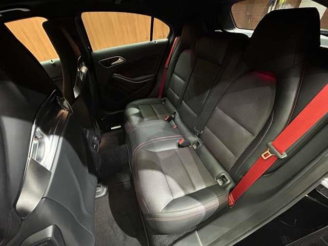 Ａクラス Ａ４５　ＡＭＧ　４マチック　ＡＭＧアドバンストＰＫＧ　ＡＭＧドライバーズＰＫＧ　パノラマＳＲ　ｈａｒｍａｎｋａｒｄｏｎサウンド　黒革　ＡＣＣ　ナビ　ＴＶ　Ｂカメラ　Ｂｌｕｅｔｏｏｔｈ接続　シートＨ　パーキングパイロット　ハイビー（25枚目）