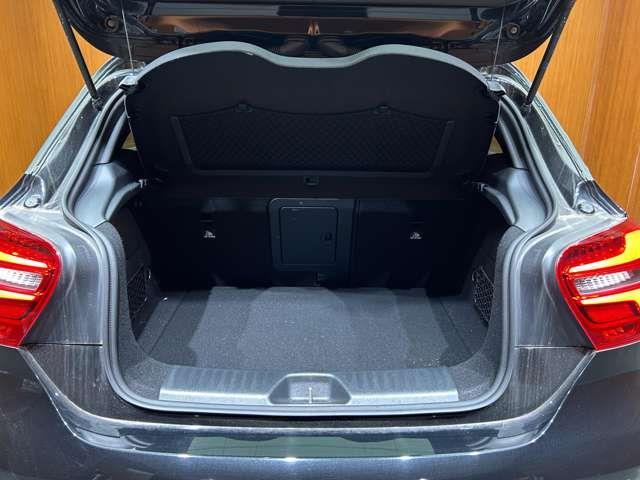 Ａクラス Ａ４５　ＡＭＧ　４マチック　ＡＭＧアドバンストＰＫＧ　ＡＭＧドライバーズＰＫＧ　パノラマＳＲ　ｈａｒｍａｎｋａｒｄｏｎサウンド　黒革　ＡＣＣ　ナビ　ＴＶ　Ｂカメラ　Ｂｌｕｅｔｏｏｔｈ接続　シートＨ　パーキングパイロット　ハイビー（30枚目）