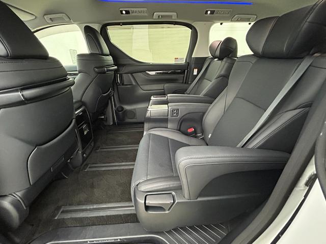 アルファード ２．５Ｓ　Ｃパッケージ　純正９型ナビ　純正１２．１インチフリップダウンモニター　三眼ＬＥＤヘッドライト　レーダークルーズコントロール　両側パワースライド　衝突軽減ブレーキ　ＣＤ／ＤＶＤ　ステアリングヒーター　ＴＶキャンセラー（54枚目）