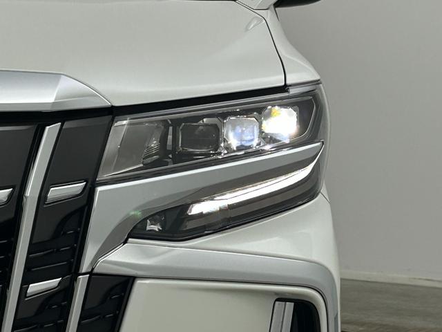 アルファード ２．５Ｓ　Ｃパッケージ　純正９型ナビ　純正１２．１インチフリップダウンモニター　三眼ＬＥＤヘッドライト　レーダークルーズコントロール　両側パワースライド　衝突軽減ブレーキ　ＣＤ／ＤＶＤ　ステアリングヒーター　ＴＶキャンセラー（65枚目）