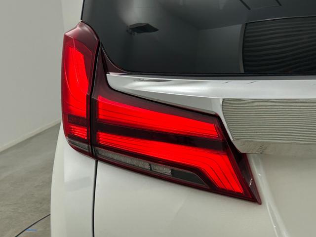 アルファード ２．５Ｓ　Ｃパッケージ　純正９型ナビ　純正１２．１インチフリップダウンモニター　三眼ＬＥＤヘッドライト　レーダークルーズコントロール　両側パワースライド　衝突軽減ブレーキ　ＣＤ／ＤＶＤ　ステアリングヒーター　ＴＶキャンセラー（72枚目）