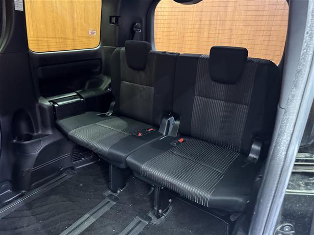 ヴォクシー ハイブリッドZS 煌 ワンオーナー 純正SDナビ バックカメラ フルセグテレビ CD/DVD/SD再生 Bluetooth接続 純正フリップダウンモニター ビルトインETC モデリスタエアロ 純正アルミホイール(26枚目)