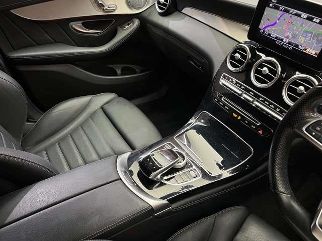 GLC d 4マチック クーペ スポーツ 本革 パノラマSR Burmesterサウンド 黒革シート ACC ナビ TV 360°Bluetooth接続 HUD シートヒーター 電動リアゲート アクティブパーキング アンビエントライト 衝突軽減B(11枚目)