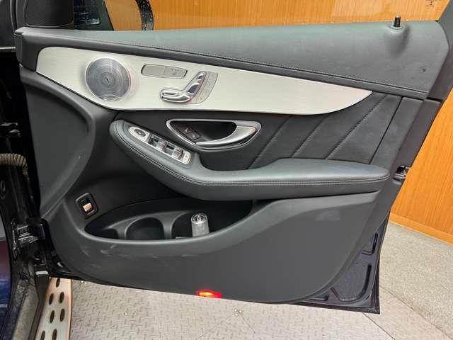 GLC d 4マチック クーペ スポーツ 本革 パノラマSR Burmesterサウンド 黒革シート ACC ナビ TV 360°Bluetooth接続 HUD シートヒーター 電動リアゲート アクティブパーキング アンビエントライト 衝突軽減B(22枚目)