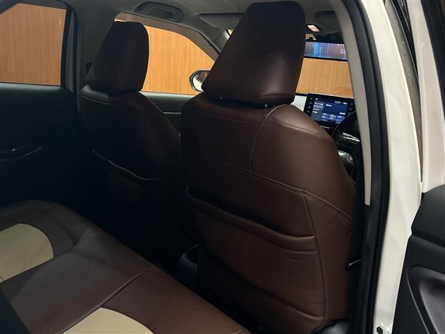 ヤリスクロス ハイブリッドZ 純正ディスプレイオーディオ バックカメラ アラウンドビューモニター BSM デジタルインナーミラー フルセグテレビ Bluetooth ETC パワーバックドア モデリスタエアロ 社外アルミホイール(17枚目)