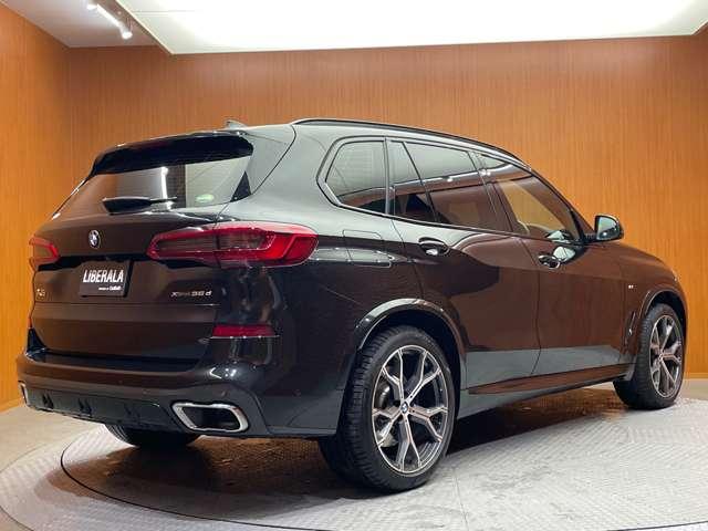 Ｘ５ ｘＤｒｉｖｅ　３５ｄ　Ｍスポーツ　ＡＣＣ　茶革シート　パノラマＳＲ　２１インチＡＷ　ナビ　ＴＶ　３６０°カメラ　前後シートヒーター　ＨＵＤ　電動リアゲート　衝突軽減ブレーキ　ブラインドスポット　ＬＥＤヘッドライト　ディスプレイキー（64枚目）