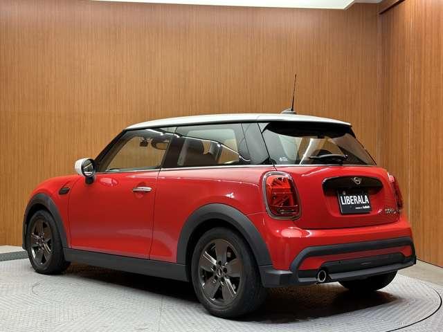 ＭＩＮＩ クーパーＤ　エッセンシャル・トリム　クルコン　半革　シートヒーター　ＣａｒＰｌａｙ　衝突軽減ブレーキ　ＬＥＤヘッドライト　レーンキープ　ＥＴＣ　ドラレコ（48枚目）