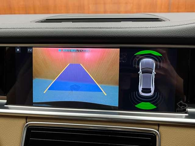 パナメーラ ４　スポーツツーリスモ　ＡＣＣ　革　ナイトアシスト　パノラマルーフ　ナビ　ＬＥＤマトリクスヘッドライト　アダプティブエアサスペンション　ワンオーナー　コンフォートアクセス　前後シートヒーター　レーンチェンジアシスト（10枚目）