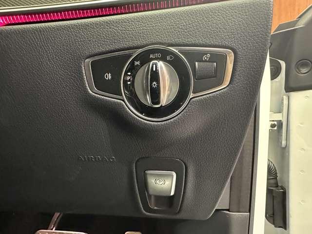 ＣＬＳクラス ＣＬＳ５３　４マチック＋　ガラスＳＲ　ＡＣＣ　ナビ　ＴＶ　Ｂｌｕｅｔｏｏｔｈ接続　３６０°ＨＵＤ　Ｂｕｒｍｅｓｔｅｒサウンド　シートベンチレーション　シートヒーター　電動トランク　衝突軽減Ｂ　ＢＳＭ　ＬＫＡ　１オーナー（27枚目）