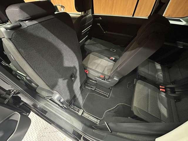 ゴルフトゥーラン ＴＳＩ　コンフォートライン　アップグレードＰＫＧ　クルーズコントロール　ナビ　Ｂｌｕｅｔｏｏｔｈ接続　ＣＤ　バックカメラ　パーキングアシスト　ＬＥＤヘッドライト　キーレス　ＥＴＣ　ドラレコ　衝突軽減ブレーキ　キーレス（36枚目）