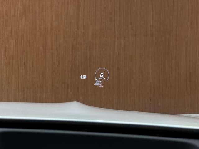 ＧＬＢ ＧＬＢ２００ｄ　４マチック　ＡＭＧライン　パノラマＳＲ　ＡＭＧレザーＥＸＣ　アドバンスドＰＫＧ　１オーナー　純正ナビ　３６０°ＡＣＣ　ＨＵＤ　ＢＳＭ　シートヒーター　パワーシート　ＬＥＤヘッドライト　ハイビームアシスト　アンビエントライト（22枚目）