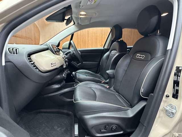 ５００Ｘ ラウンジ　限定車　ＡＣＣ　黒革シート　ディスプレイオーディオ　バックカメラ　Ｂｌｕｅｔｏｏｔｈ接続　オートライト　シートヒーター　電動シート　ＨＩＤヘッドライト　衝突軽減ブレーキ　ＢＳＭ　ＬＫＡ　ＥＴＣ　禁煙車（32枚目）