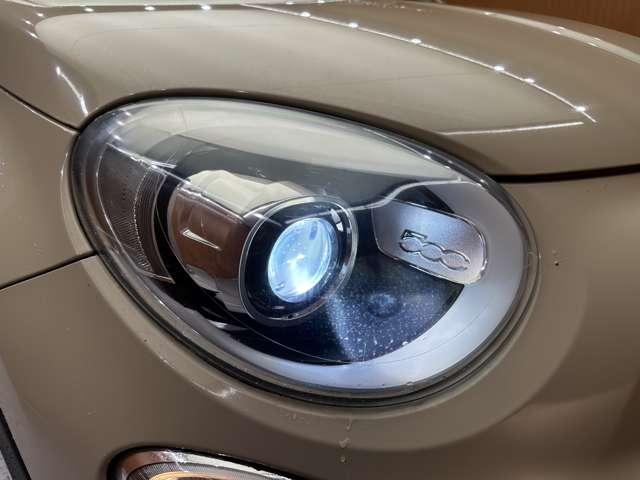 ５００Ｘ ラウンジ　限定車　ＡＣＣ　黒革シート　ディスプレイオーディオ　バックカメラ　Ｂｌｕｅｔｏｏｔｈ接続　オートライト　シートヒーター　電動シート　ＨＩＤヘッドライト　衝突軽減ブレーキ　ＢＳＭ　ＬＫＡ　ＥＴＣ　禁煙車（50枚目）