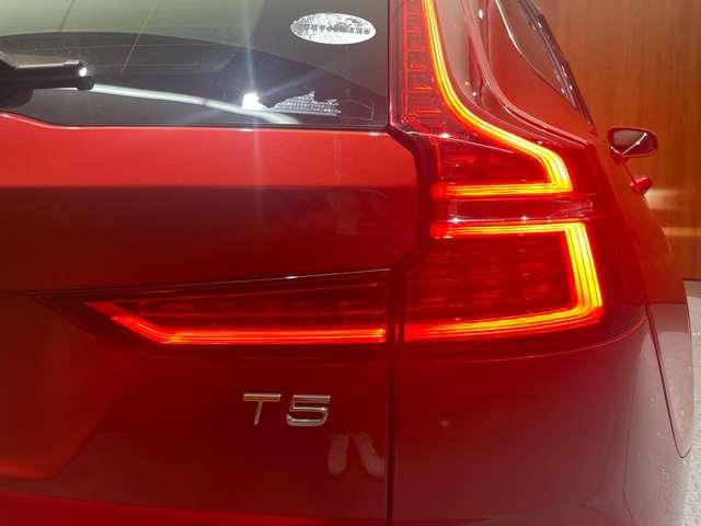 Ｖ６０ Ｔ５　モメンタム　１オーナー　純正ナビ　バックカメラ　ＡＣＣ　黒革　パワーシート　ＢＬＩＳ　自動駐車　レーンキーピングエイド　ＬＥＤヘッドライト　オートライト　電動リアゲート　ドライブレコーダー　ＥＴＣ（68枚目）