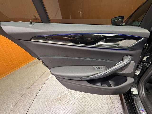 ５シリーズ ５２３ｄツーリングエディションミションインポッシブル　特別仕様車　純正ナビ　３６０°カメラ　ＡＣＣ　ＢＳＭ　アンビエントライト　ＬＥＤヘッドライト　オートライト　アンビエントライト　パーキングアシスト　ｈ／ｋサウンド　電動リアゲート　パドルシフト（44枚目）
