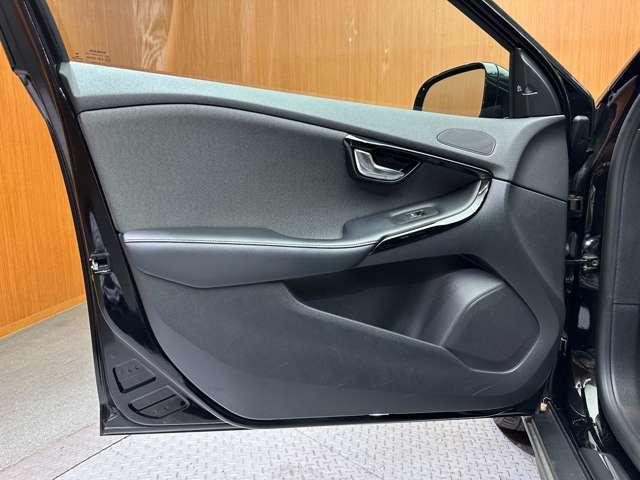 Ｖ４０ Ｄ４　ダイナミックエディション　ＡＣＣ　ＢＬＩＳ　純正ナビ　バックカメラ　メモリーパワーシート　ドライブレコーダー　ＬＥＤヘッドライト　オートライト　純正１８インチＡＷ　レーンキープアシスト　リアＰＤＣ　衝突軽減Ｂ　ＥＴＣ（34枚目）