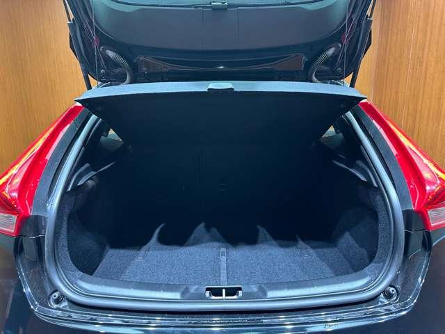 Ｖ４０ Ｄ４　ダイナミックエディション　ＡＣＣ　ＢＬＩＳ　純正ナビ　バックカメラ　メモリーパワーシート　ドライブレコーダー　ＬＥＤヘッドライト　オートライト　純正１８インチＡＷ　レーンキープアシスト　リアＰＤＣ　衝突軽減Ｂ　ＥＴＣ（36枚目）