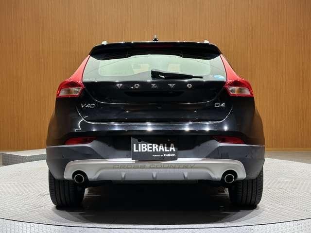 Ｖ４０ Ｄ４　ダイナミックエディション　ＡＣＣ　ＢＬＩＳ　純正ナビ　バックカメラ　メモリーパワーシート　ドライブレコーダー　ＬＥＤヘッドライト　オートライト　純正１８インチＡＷ　レーンキープアシスト　リアＰＤＣ　衝突軽減Ｂ　ＥＴＣ（40枚目）