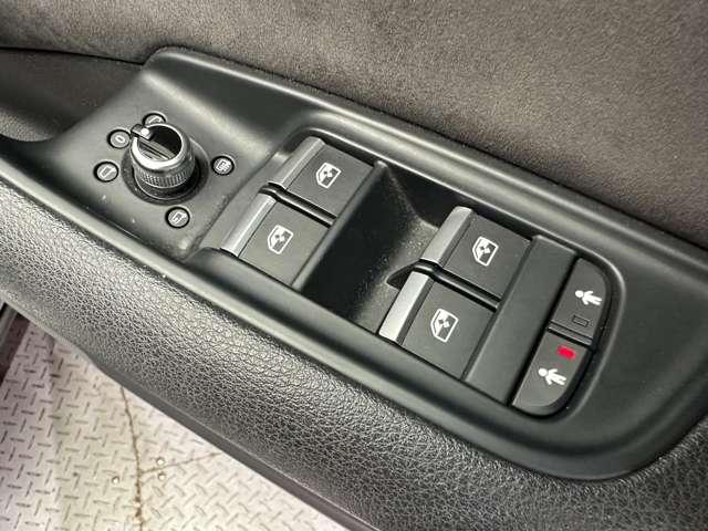 Ｑ７ ５５ＴＦＳＩクワトロ　Ｓライン　７シーターＰＫＧ　パノラマＳＲ　マトリクスＬＥＤ　黒革シート　ＡＣＣ　ナビ　３６０°　Ｂｌｕｅｔｏｏｔｈ接続　電動シート　シートＨ　純正２１インチＡＷ　バーチャルコックピット（31枚目）