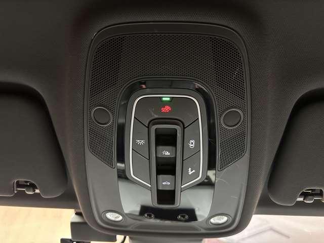 Ｑ７ ５５ＴＦＳＩクワトロ　Ｓライン　７シーターＰＫＧ　パノラマＳＲ　マトリクスＬＥＤ　黒革シート　ＡＣＣ　ナビ　３６０°　Ｂｌｕｅｔｏｏｔｈ接続　電動シート　シートＨ　純正２１インチＡＷ　バーチャルコックピット（34枚目）