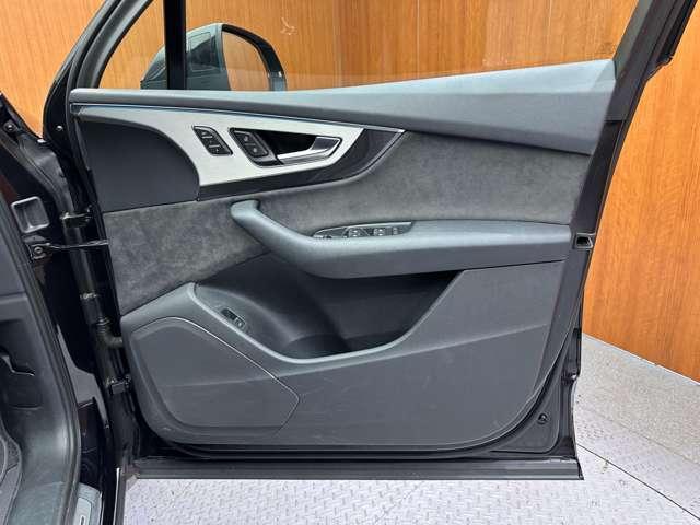 Ｑ７ ５５ＴＦＳＩクワトロ　Ｓライン　７シーターＰＫＧ　パノラマＳＲ　マトリクスＬＥＤ　黒革シート　ＡＣＣ　ナビ　３６０°　Ｂｌｕｅｔｏｏｔｈ接続　電動シート　シートＨ　純正２１インチＡＷ　バーチャルコックピット（48枚目）