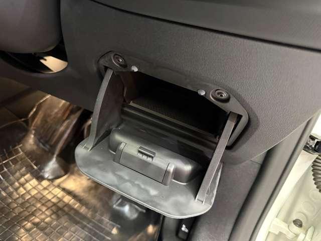 ２シリーズ ２１８ｄグランクーペ　Ｍスポーツ　プラスパッケージ　パノラマＳＲ　１オーナー　純正ナビ　バックカメラ　ダコタレザー　シートヒーター　パワーシート　ＡＣＣ　ＢＳＭ　ＬＥＤヘッドライト　オートライト　パーキングアシスト　ＥＴＣ（26枚目）