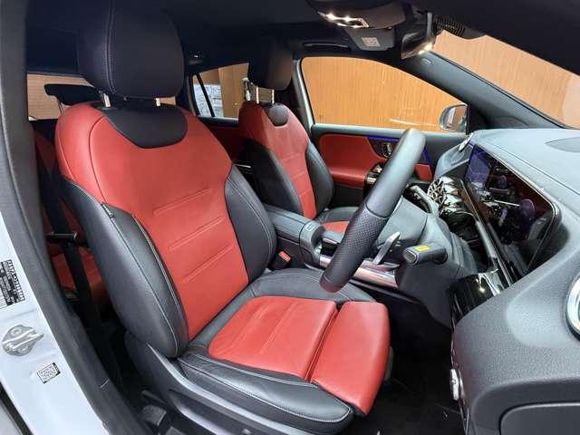 ＧＬＡクラス ＧＬＡ２００ｄ　４マチック　ＡＭＧライン　ＡＭＧレザーエクスクルーシブＰＫＧ　アドバンスドＰＫＧ　パノラマＳＲ　赤黒レザーシート　ＡＣＣ　ナビ　ＴＶ　３６０°ＨＵＤ　アンビエントライト　シートＨ　電動リアゲート　レーダーセーフティＰＫＧ（6枚目）