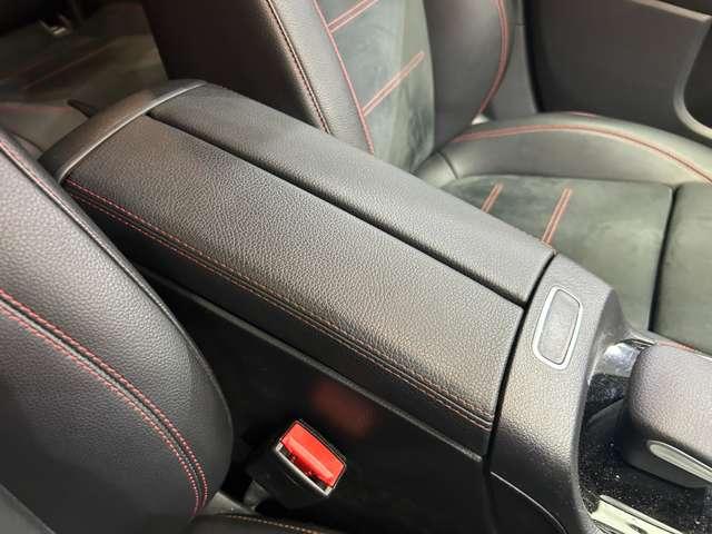 ＧＬＡクラス ＧＬＡ２００ｄ　４マチック　ＡＭＧライン　１オーナー　ＲＳＰ　純正ナビ　３６０°カメラ　ＡＣＣ　ＢＳＭ　ハーフレザーシート　シートヒーター　パワーシート　ＬＥＤヘッドライト　ハイビームアシスト　アンビエントライト　電動リアゲート　ドラレコ（18枚目）